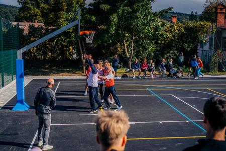 ETM-2025-09-27__7RV2451_BeGR8-Media_Manjse