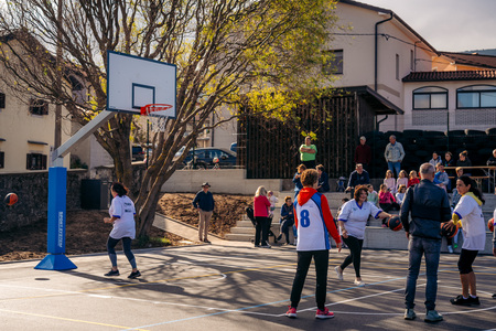 ETM-2025-09-27__7RV2475_BeGR8-Media_Manjse