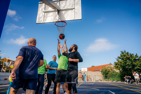 ETM-2025-09-27__7RV2611_BeGR8-Media_Manjse