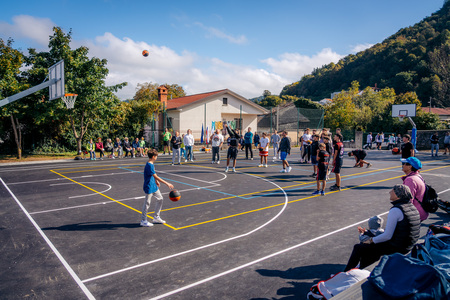 ETM-2025-09-27__7RV2741_BeGR8-Media_Manjse