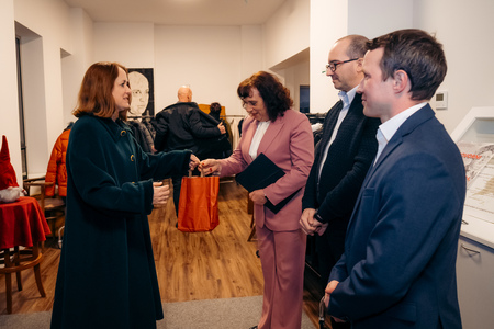 O-Divaca_Zupanjin-sprejem__7RV8309_BeGR8-Media_Manjse