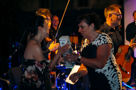 O-Divaca_Koncert__7RV6049_Foto-BeGR8-Media_Manjse