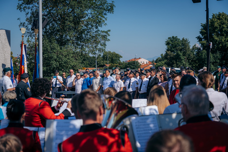 O-Divaca_Dan-prej__7RV6361_Foto-BeGR8-Media_Manjse