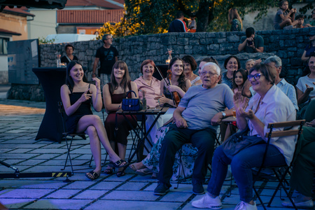 XOD_Večeri_Divača_LeaSirk_Skupina-49